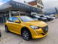 Faro gelb Gebraucht 2021 Peugeot e-208 Active Kleinwagen | 14.390 € (Fairer Preis)