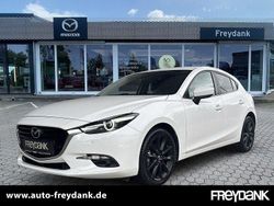 Satinweiß metallic Gebraucht 2017 Mazda 3 Sports-Line Limousine | 15.490 € (Fairer Preis)
