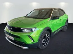 Matcha green/ikone gruen Gebraucht 2023 Opel Mokka Elegance SUV | 18.490 € (Superpreis)