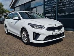 Weiß Gebraucht 2020 Kia Ceed Spirit Kombi | 14.890 €