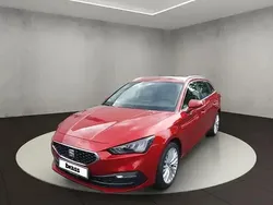 Desire rot metallic Gebraucht 2023 Seat Leon XCELLENCE Kombi | 21.980 € (Guter Preis)