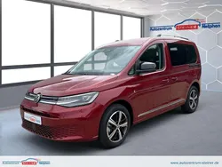 Rot metallic (i9 fortana red) Neu 2025 VW Caddy Advance Van / Kleinbus | 38.550 € (Fairer Preis)