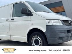 Weiss Gebraucht 2009 VW T5 Van | 6.200 €