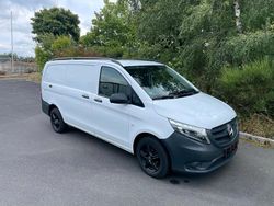 Weiß Gebraucht 2020 Mercedes Vito Van / Kleinbus | 18.500 €