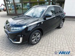 Cosmic black pearl (schwarz) Gebraucht 2022 Suzuki Vitara Comfort SUV | 20.360 € (Fairer Preis)