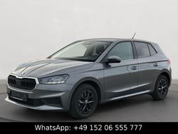 Graphitegrau metallic Gebraucht 2023 Skoda Fabia Ambition Kleinwagen | 19.490 € (Fairer Preis)