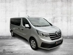 Grau Gebraucht 2024 Renault Trafic Life Van | 34.880 € (Superpreis)