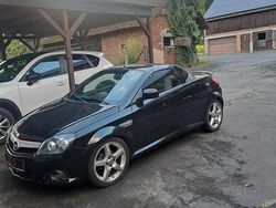 Schwarz Gebraucht 2004 Opel Tigra Cabrio | 3.999 €