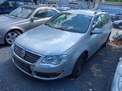 Silber Gebraucht 2010 VW Passat Trendline Kombi | 1.800 € (Superpreis)
