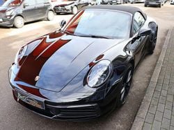 Schwarz Gebraucht 2020 Porsche 911 Carrera 4 Cabriolet Cabrio | 124.990 € (Etwas zu teuer)