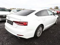 Gletscherweiß perleffekt gletscherweiß perleffekt Gebraucht 2017 Audi A5 Sportback Black Edition Kleinwagen | 25.712 € (Fairer Preis)