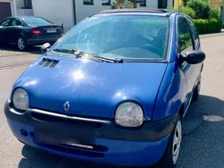 Blau Gebraucht 2005 Renault Twingo Kleinwagen | 999 €