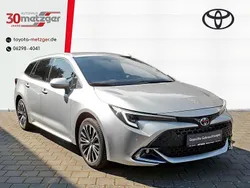 Silber Gebraucht 2023 Toyota Corolla Team Kombi | 27.220 € (Fairer Preis)