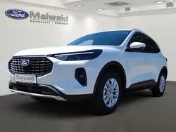 Frostweiß Gebraucht 2025 Ford Kuga Titanium SUV | 39.000 € (Guter Preis)