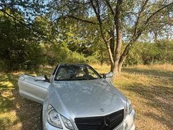 Silber Gebraucht 2009 Mercedes E250 Coupé | 20.000 €