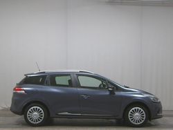 Metallic Gebraucht 2020 Renault Clio V Limousine | 6.480 € (Superpreis)