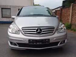 Silber Gebraucht 2006 Mercedes B200 Van / Kleinbus | 5.950 € (Etwas zu teuer)