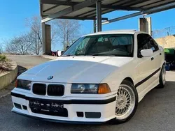 BMW 325