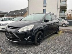 Schwarz Gebraucht 2014 Ford Grand C-Max Titanium Van / Kleinbus | 7.199 € (Fairer Preis)