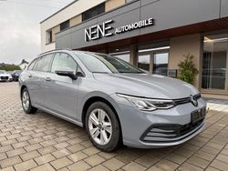 Grau Gebraucht 2021 VW Golf VIII Life Kombi | 15.499 € (Guter Preis)