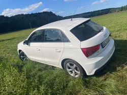 Weiß Gebraucht 2018 Audi A1 Sportback Kleinwagen | 11.500 € (Guter Preis)