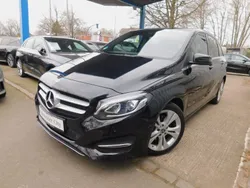 Schwarz Gebraucht 2018 Mercedes B200 Edition Van / Kleinbus | 18.700 € (Fairer Preis)