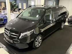 Schwarz Gebraucht 2023 Mercedes V300 Van / Kleinbus | 57.500 € (Superpreis)