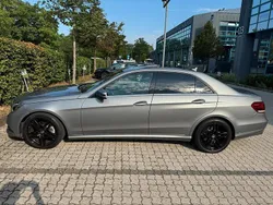 Grau Gebraucht 2014 Mercedes E220 Avantgarde Limousine | 14.750 €