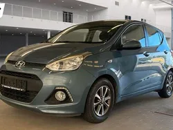 Blau Gebraucht 2015 Hyundai i10 Edition Kleinwagen | 6.300 € (Fairer Preis)