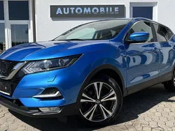 Blau Gebraucht 2017 Nissan Qashqai 360º SUV | 13.979 € (Guter Preis)