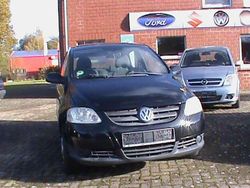 Schwarz Gebraucht 2009 VW Fox Kleinwagen | 2.300 € (Teuer)