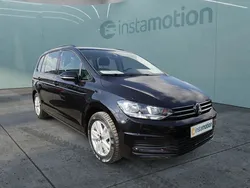 Schwarz Gebraucht 2024 VW Touran Comfortline Van / Kleinbus | 32.040 € (Fairer Preis)