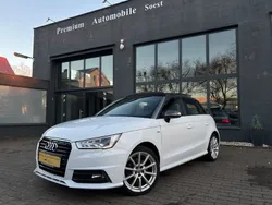 Weiß Gebraucht 2015 Audi A1 Sportback S-Line Kleinwagen | 18.200 € (Etwas zu teuer)