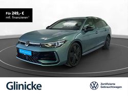Grün Gebraucht 2024 VW Passat R-line Kombi | 42.480 € (Fairer Preis)
