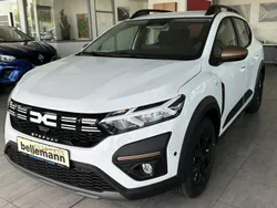 Weiß Neu 2025 Dacia Sandero Extreme Kleinwagen | 22.070 € (Etwas zu teuer)