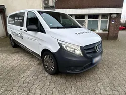 Weiß Gebraucht 2017 Mercedes Vito Van / Kleinbus | 18.999 €