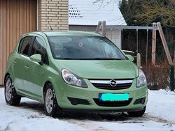 Grün Gebraucht 2010 Opel Corsa Kleinwagen | 4.100 € (Fairer Preis)