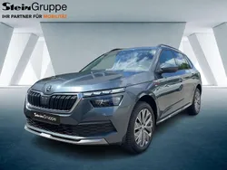 Grau Gebraucht 2021 Skoda Kamiq Clever SUV | 20.780 € (Fairer Preis)