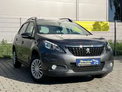Lackierung platiniumgrau/met Gebraucht 2019 Peugeot 2008 Active SUV | 9.899 € (Guter Preis)