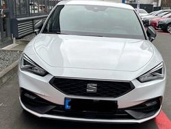 Weiß Gebraucht 2020 Seat Leon FR Limousine | 19.499 € (Fairer Preis)