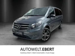 Grau Gebraucht 2018 Mercedes Vito Van / Kleinbus | 38.690 €