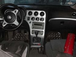 Schwarz Gebraucht 2006 Alfa Romeo 159 Distinctive Limousine | 800 €