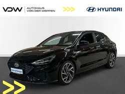 Schwarz Gebraucht 2021 Hyundai i30 N Line Limousine | 20.990 € (Fairer Preis)