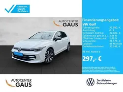 Weiß Gebraucht 2024 VW Golf VIII Goal Limousine | 32.680 € (Superpreis)