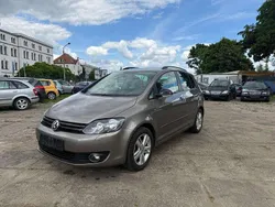 Braun Gebraucht 2013 VW Golf VII Match Limousine | 8.999 € (Guter Preis)