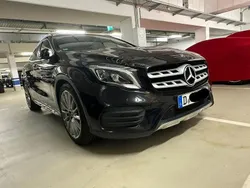 Schwarz Gebraucht 2018 Mercedes GLA250 AMG line SUV | 19.999 € (Superpreis)