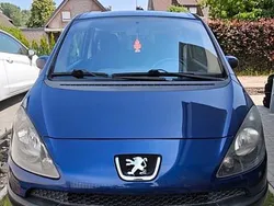 Blau Gebraucht 2005 Peugeot 1007 Kleinwagen | 1.500 € (Superpreis)