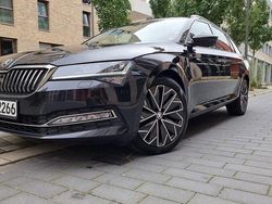 Schwarz Gebraucht 2020 Skoda Superb Premium Edition Kombi | 17.900 € (Teuer)