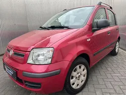 Rot Gebraucht 2011 Fiat Panda Kleinwagen | 3.990 € (Etwas zu teuer)