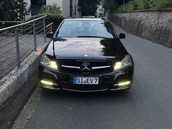 Schwarz Gebraucht 2011 Mercedes C250 AMG Limousine | 7.700 €